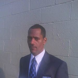 Meet your Posher, Howell